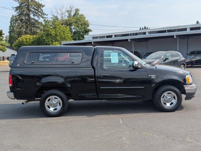 2002 Ford F-150 Base