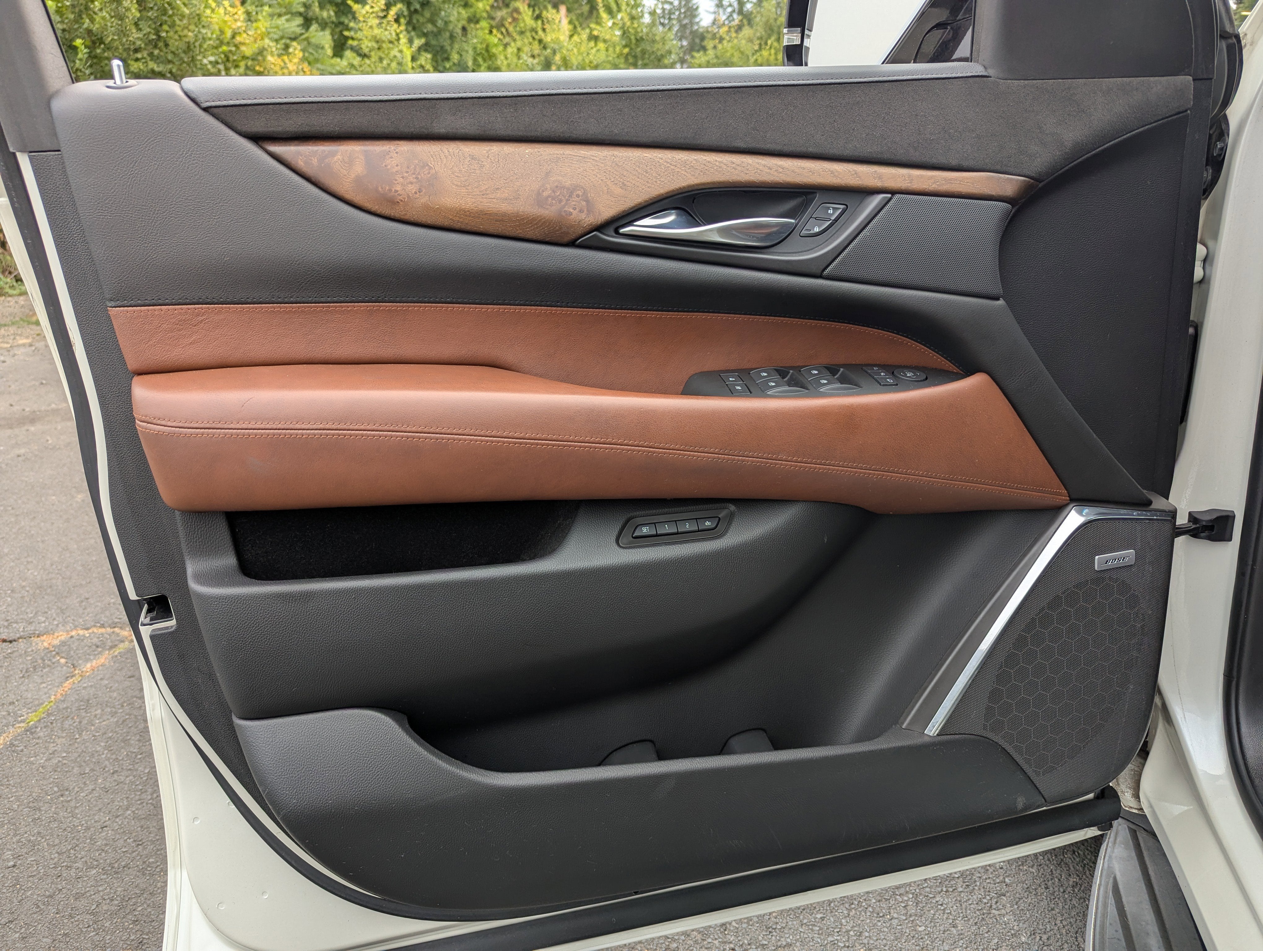 2015 Cadillac Escalade ESV Luxury