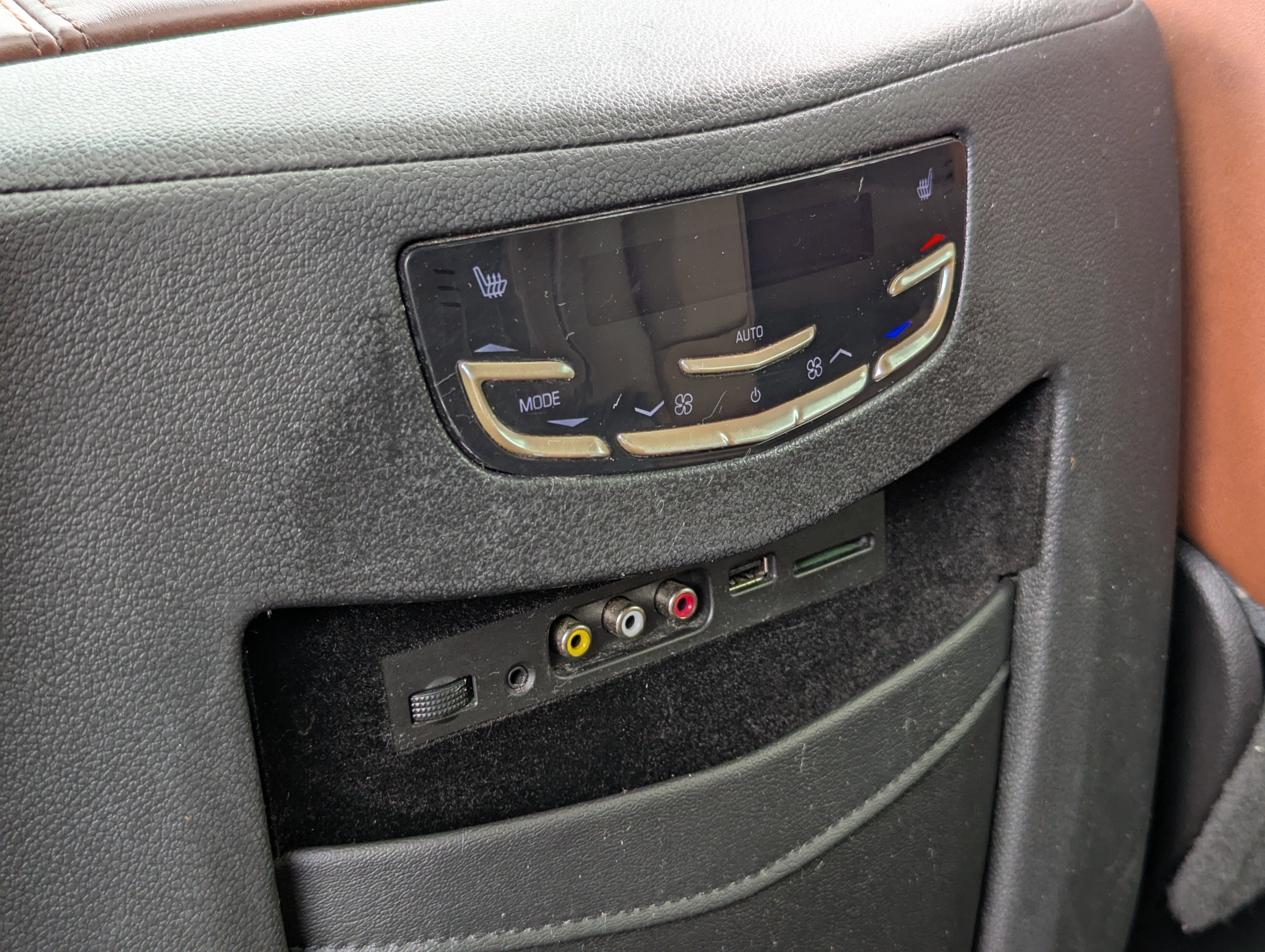 2015 Cadillac Escalade ESV Luxury