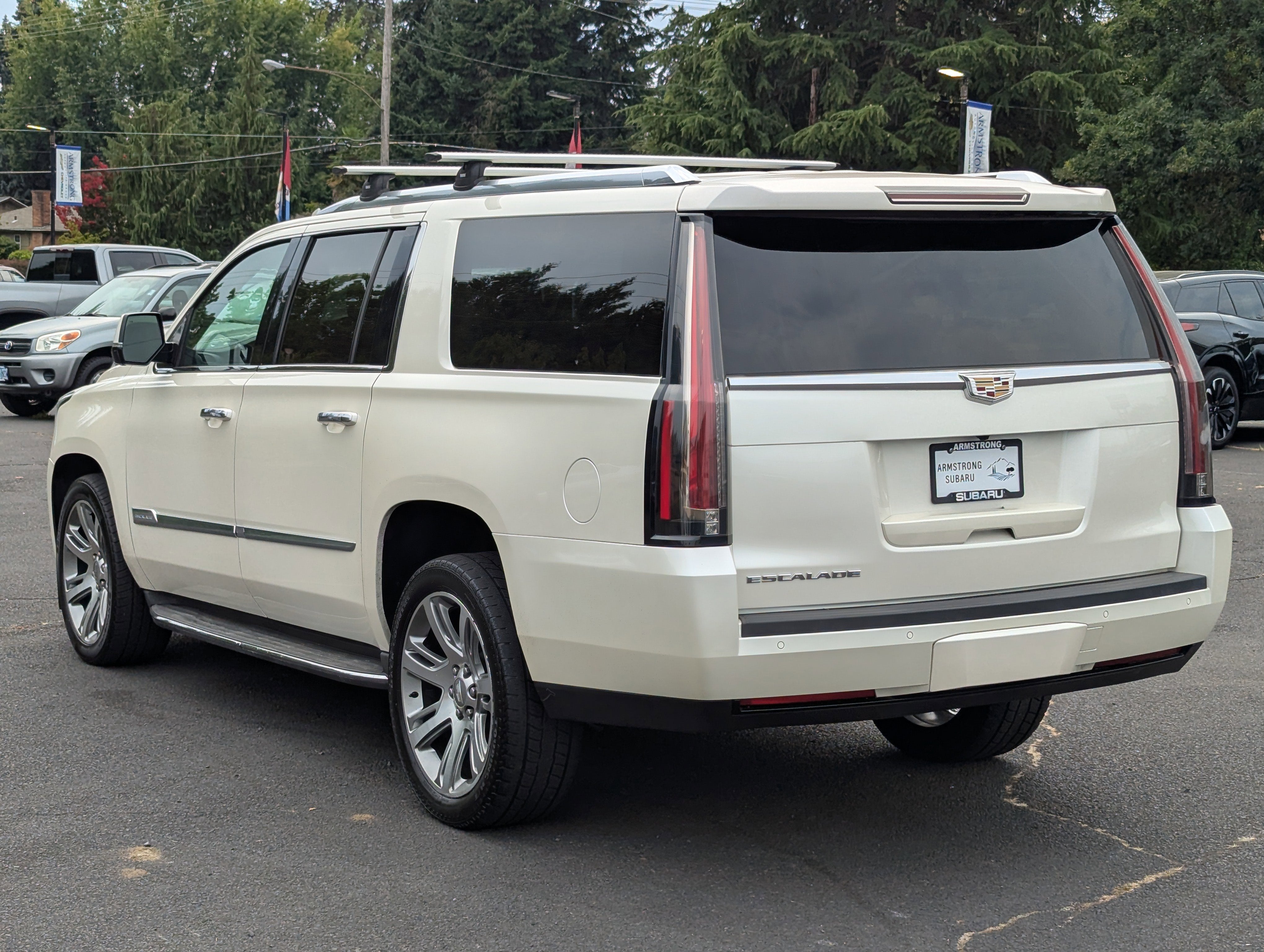2015 Cadillac Escalade ESV Luxury