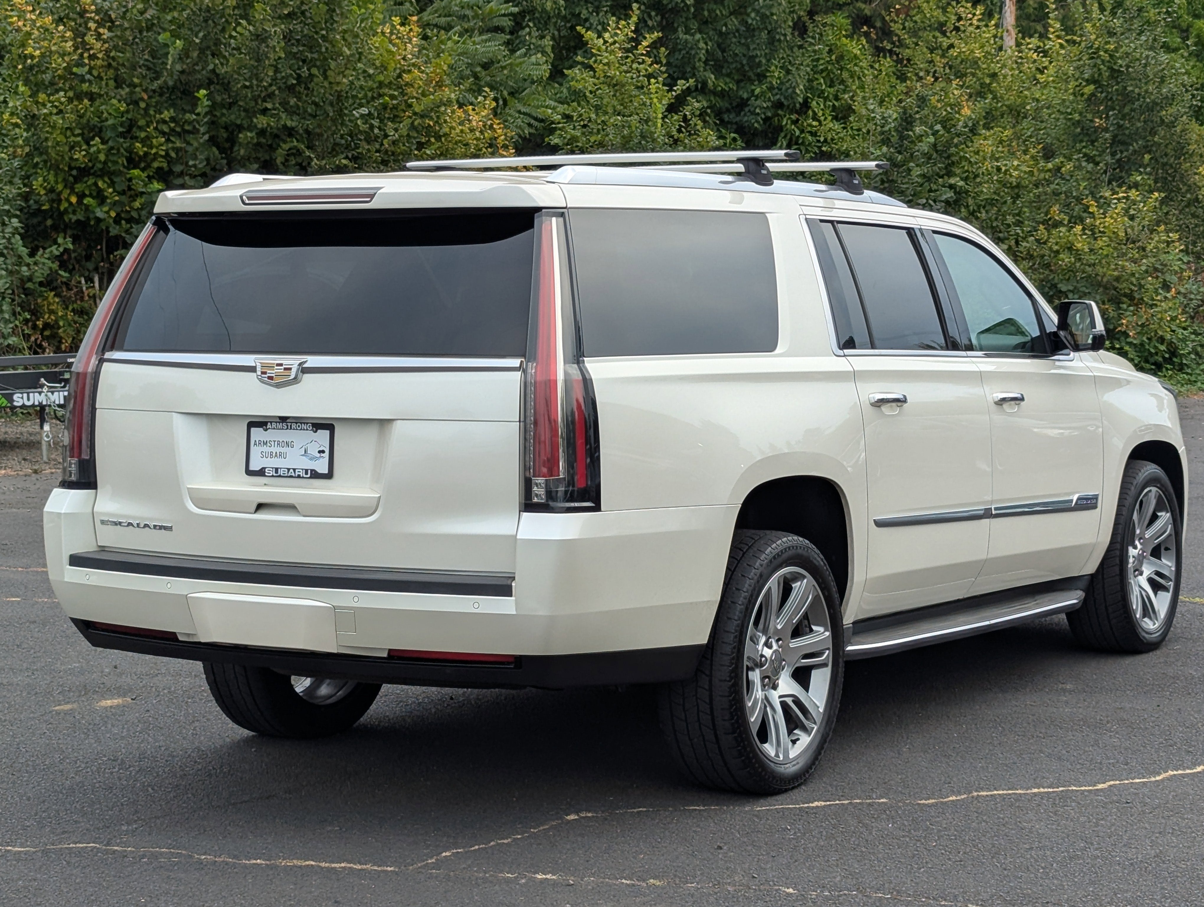 2015 Cadillac Escalade ESV Luxury