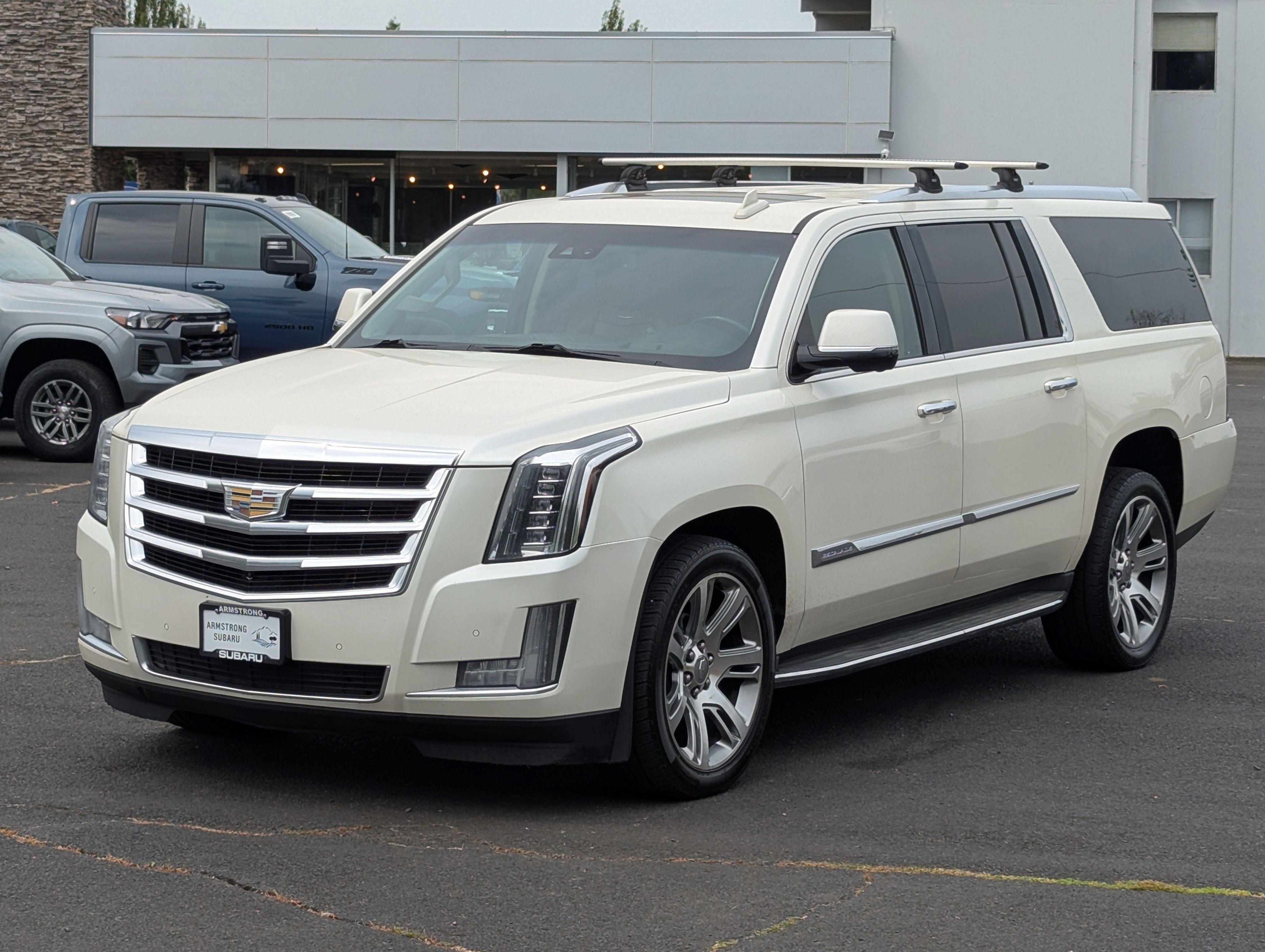 2015 Cadillac Escalade ESV Luxury