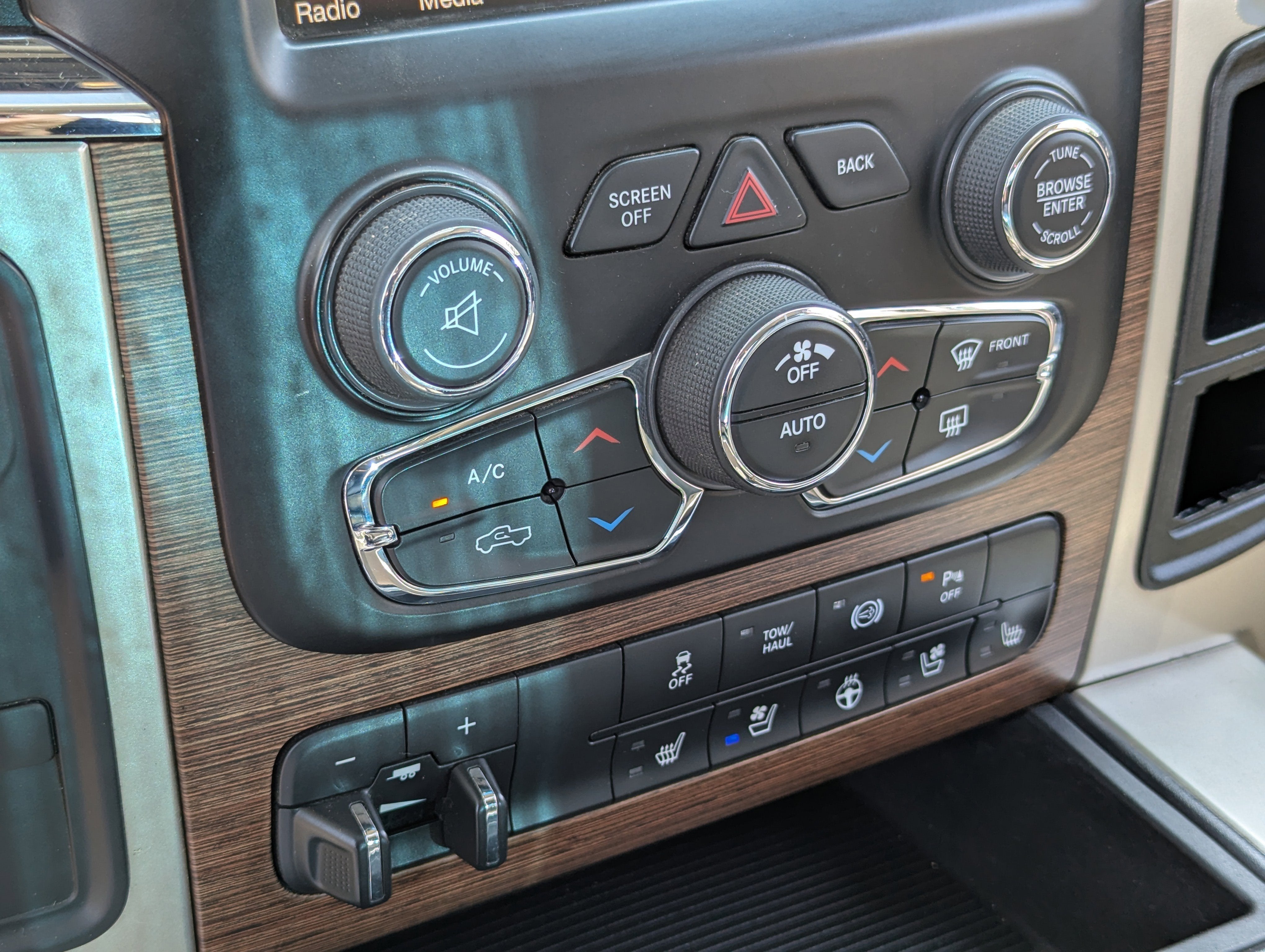 2015 RAM 2500 Laramie