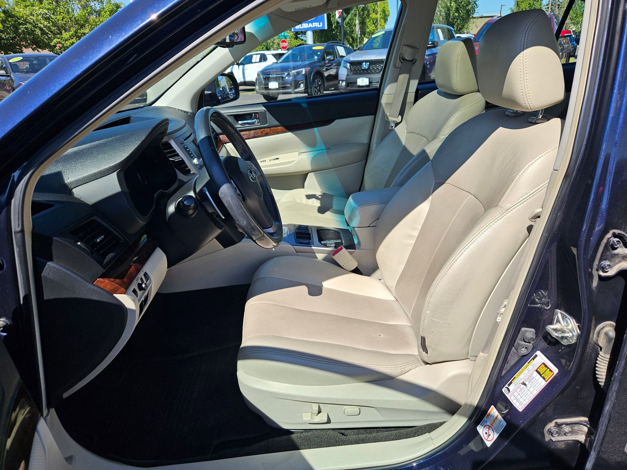 2013 Subaru Legacy 3.6R Limited