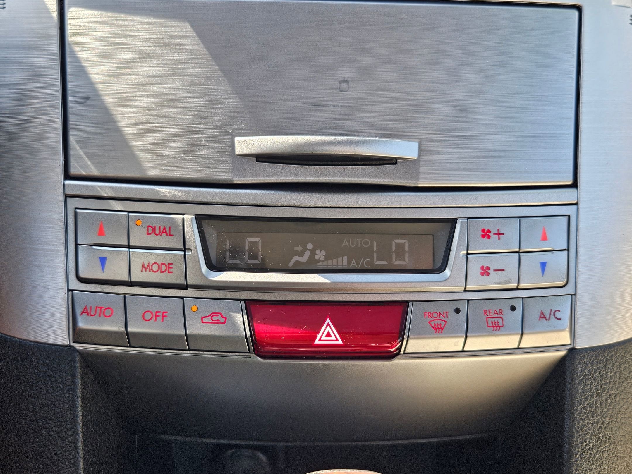 2013 Subaru Legacy 3.6R Limited