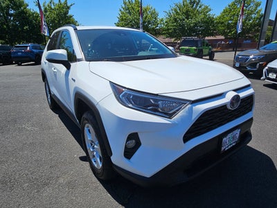 2021 Toyota RAV4 Hybrid XLE