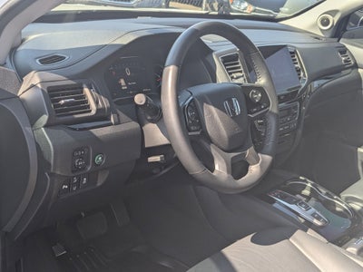 2022 Honda Pilot Touring 8-Passenger