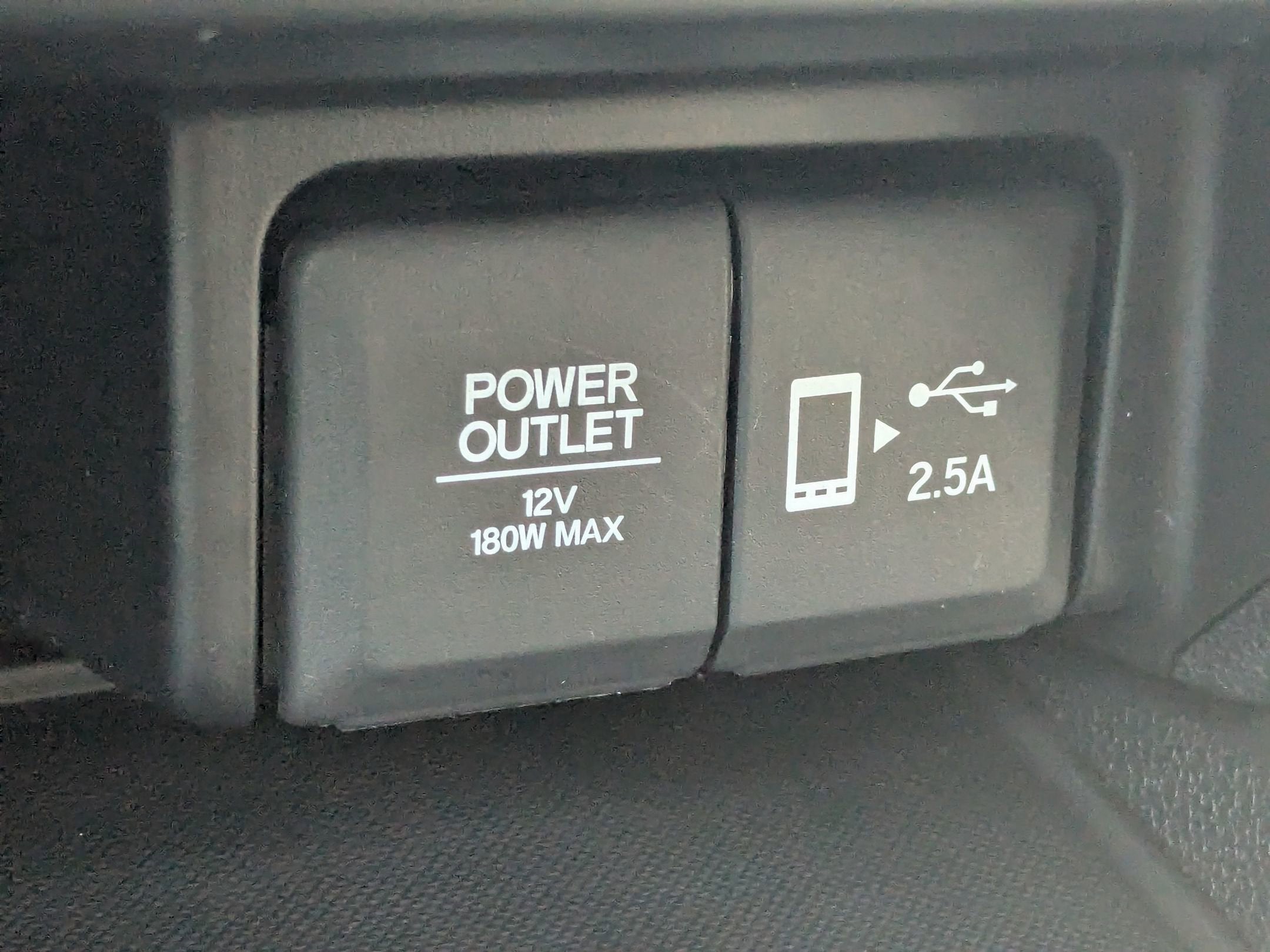 2022 Honda Pilot Touring 8-Passenger