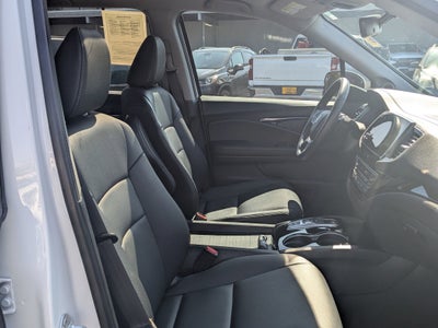 2022 Honda Pilot Touring 8-Passenger