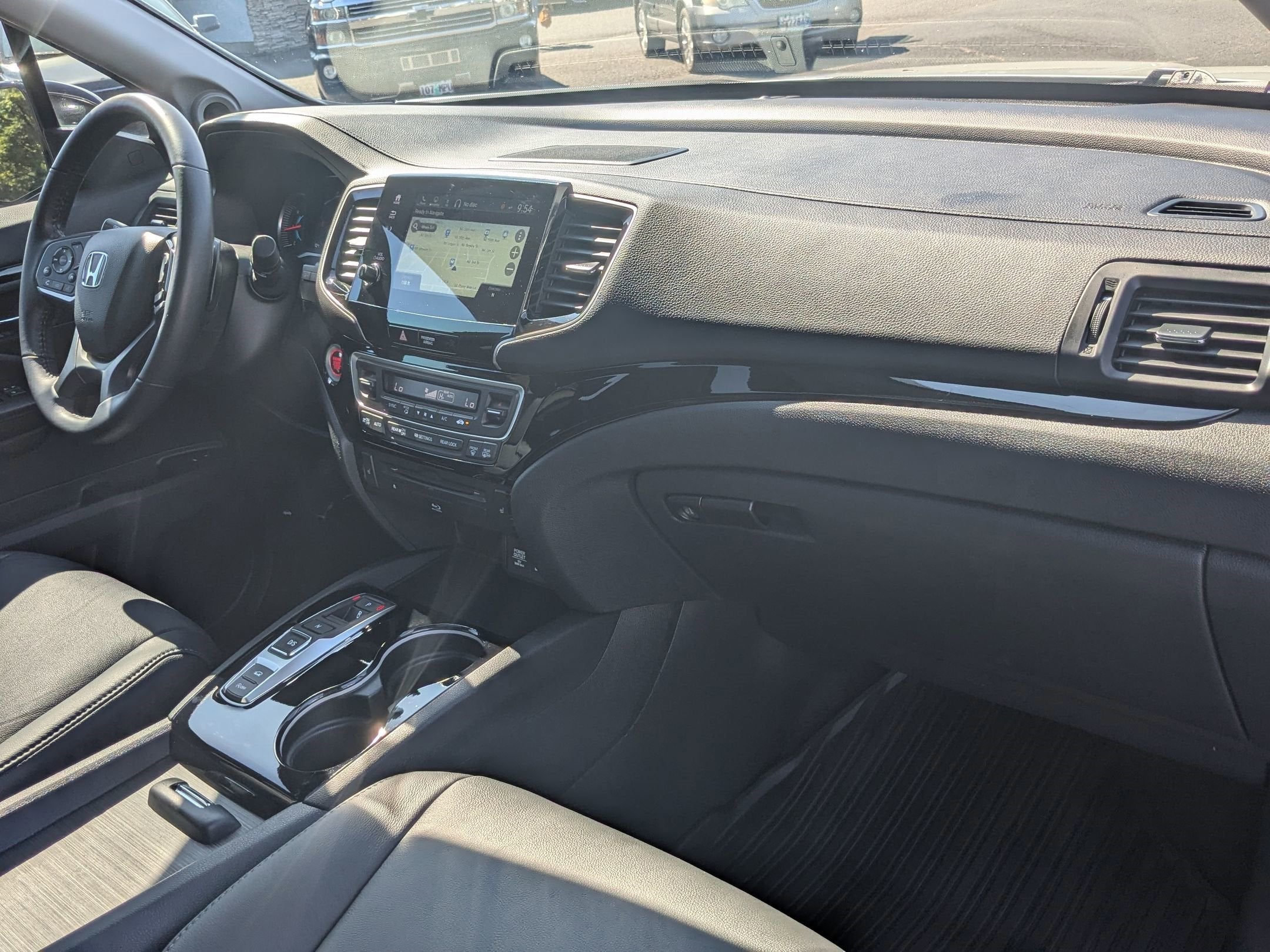 2022 Honda Pilot Touring 8-Passenger