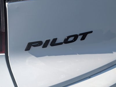 2022 Honda Pilot Touring 8-Passenger