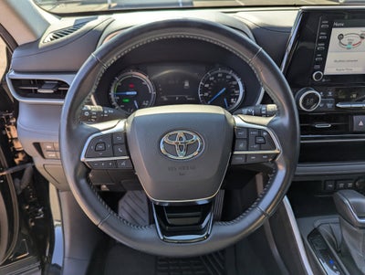 2020 Toyota Highlander Hybrid XLE