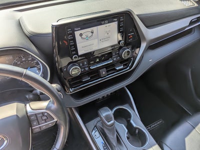 2020 Toyota Highlander Hybrid XLE