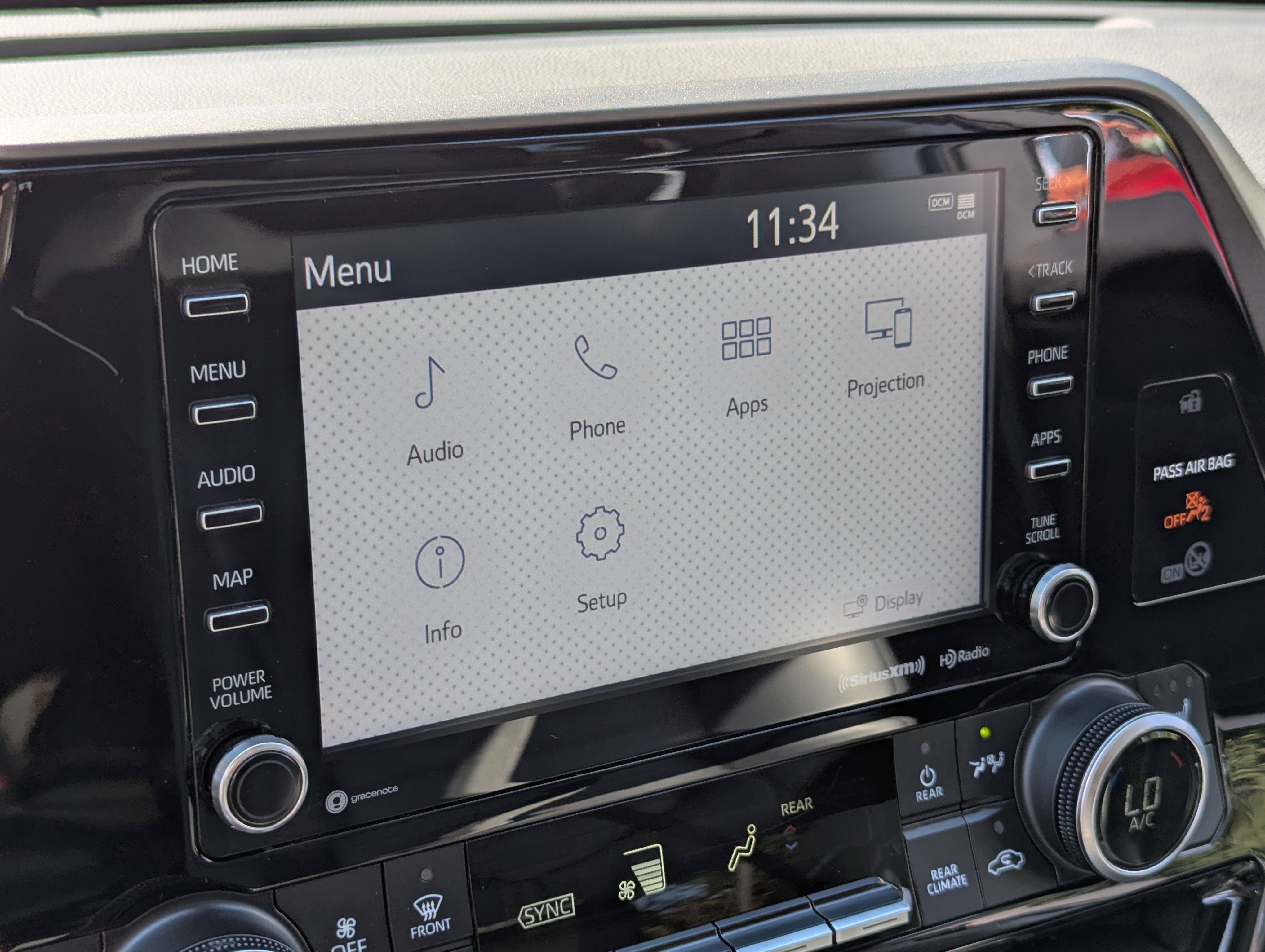 2020 Toyota Highlander Hybrid XLE