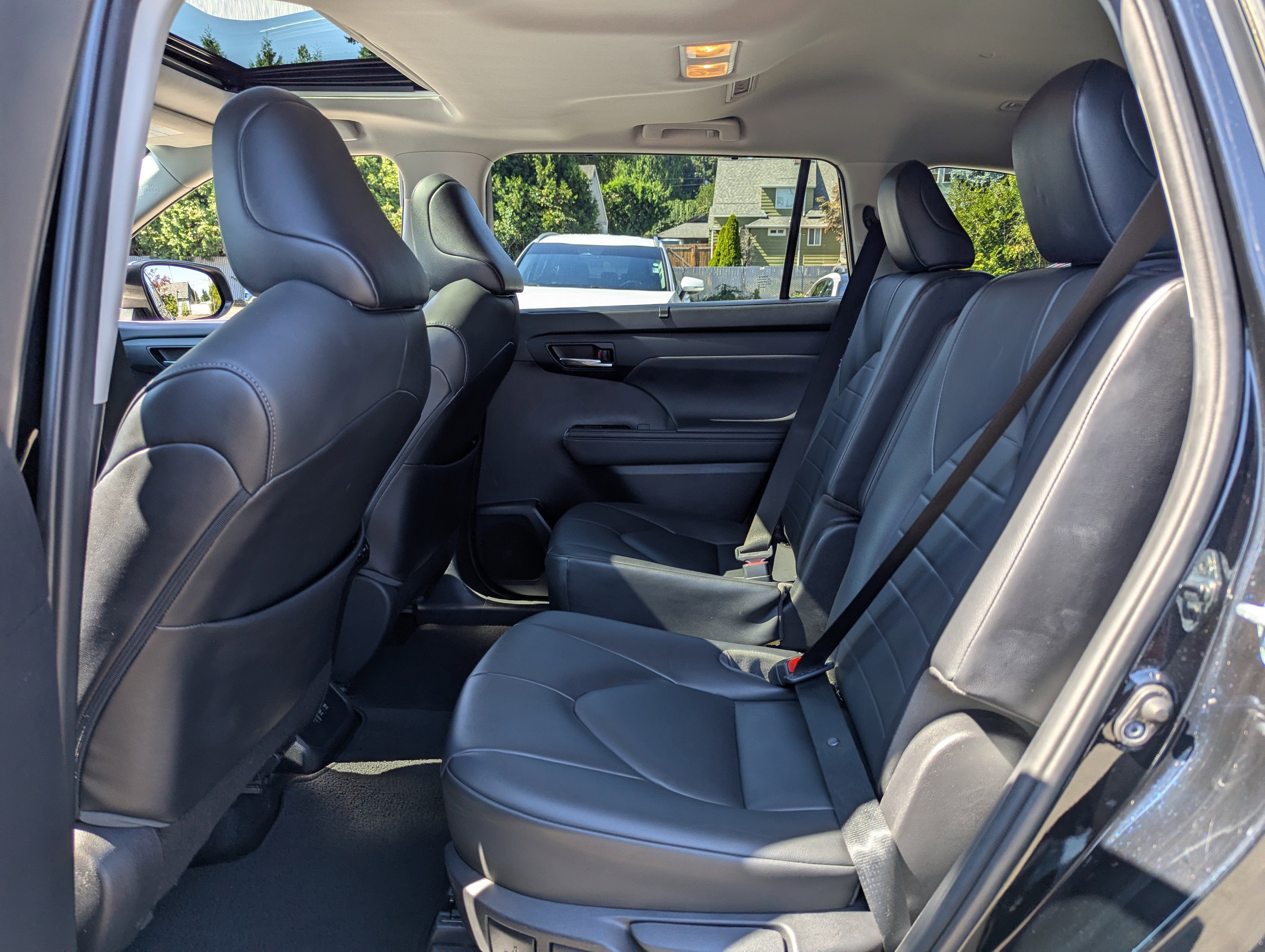 2020 Toyota Highlander Hybrid XLE