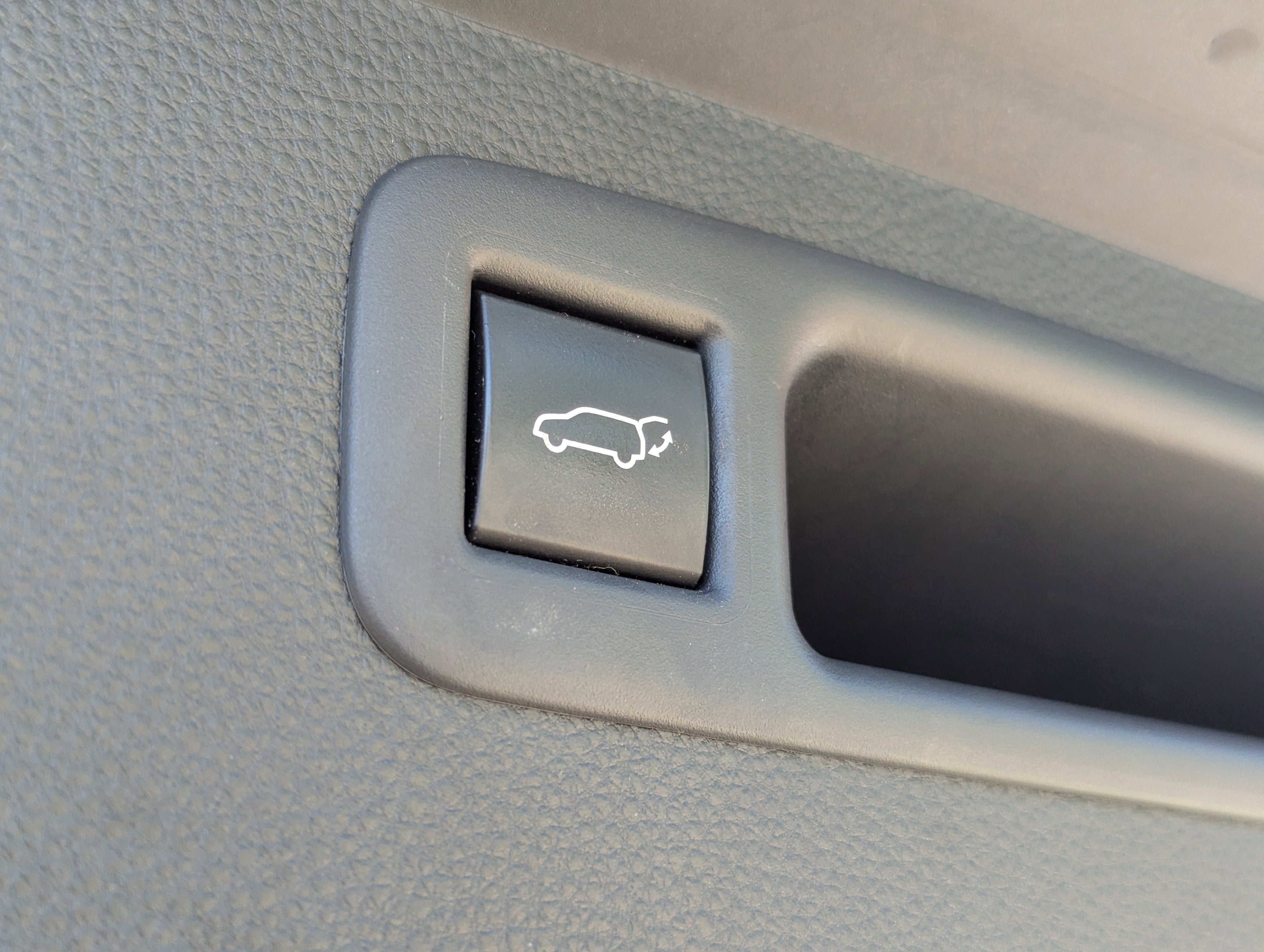 2020 Toyota Highlander Hybrid XLE