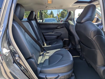 2020 Toyota Highlander Hybrid XLE