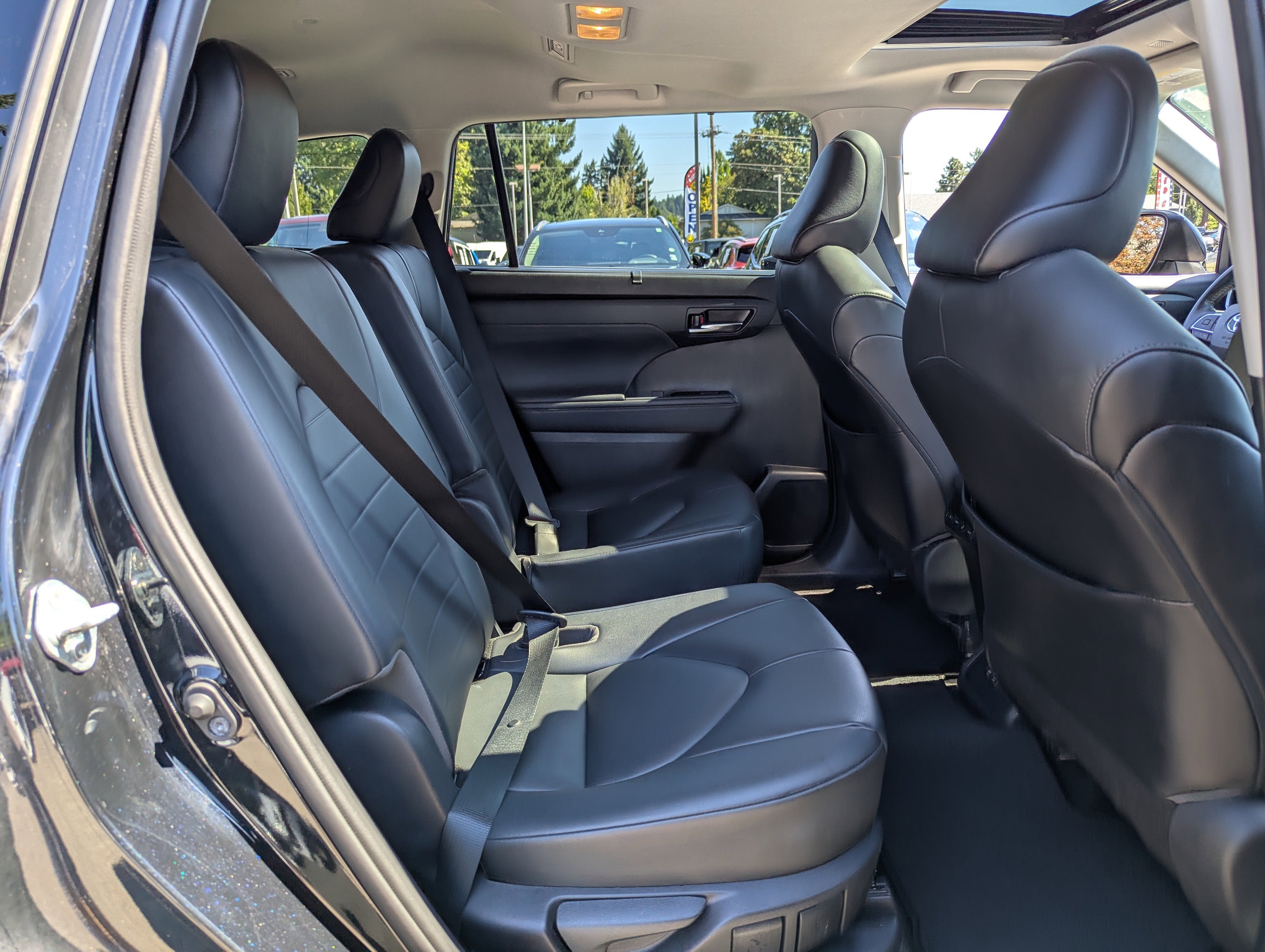 2020 Toyota Highlander Hybrid XLE