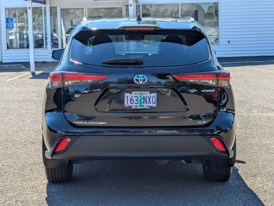 2020 Toyota Highlander Hybrid XLE