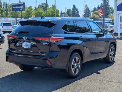 2020 Toyota Highlander Hybrid XLE