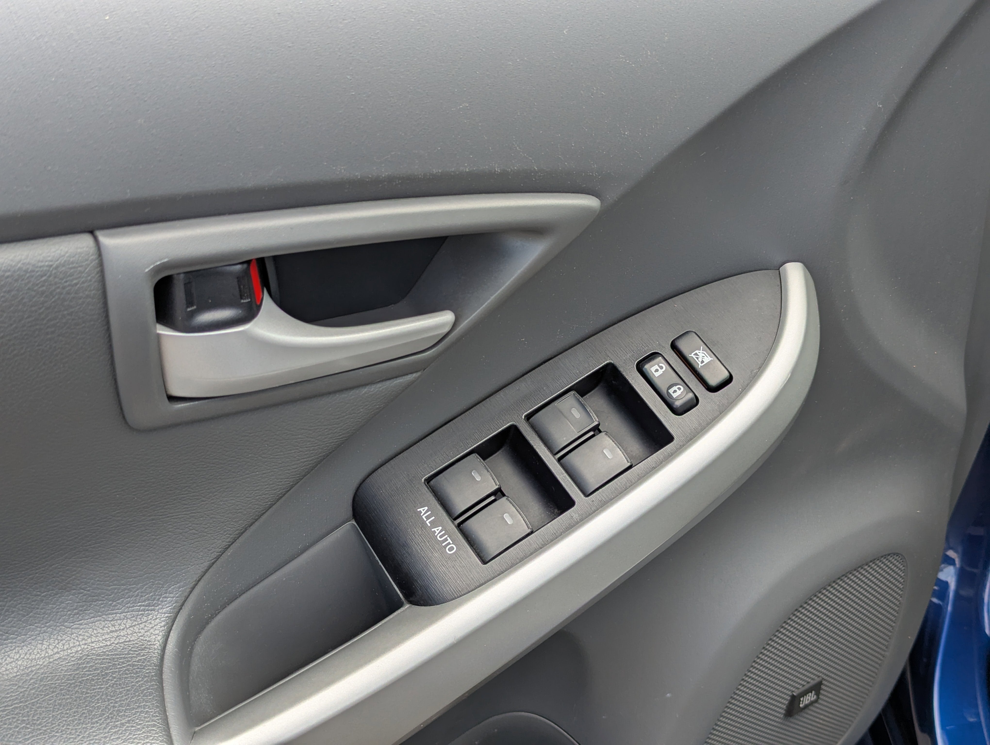 2011 Toyota Prius Base