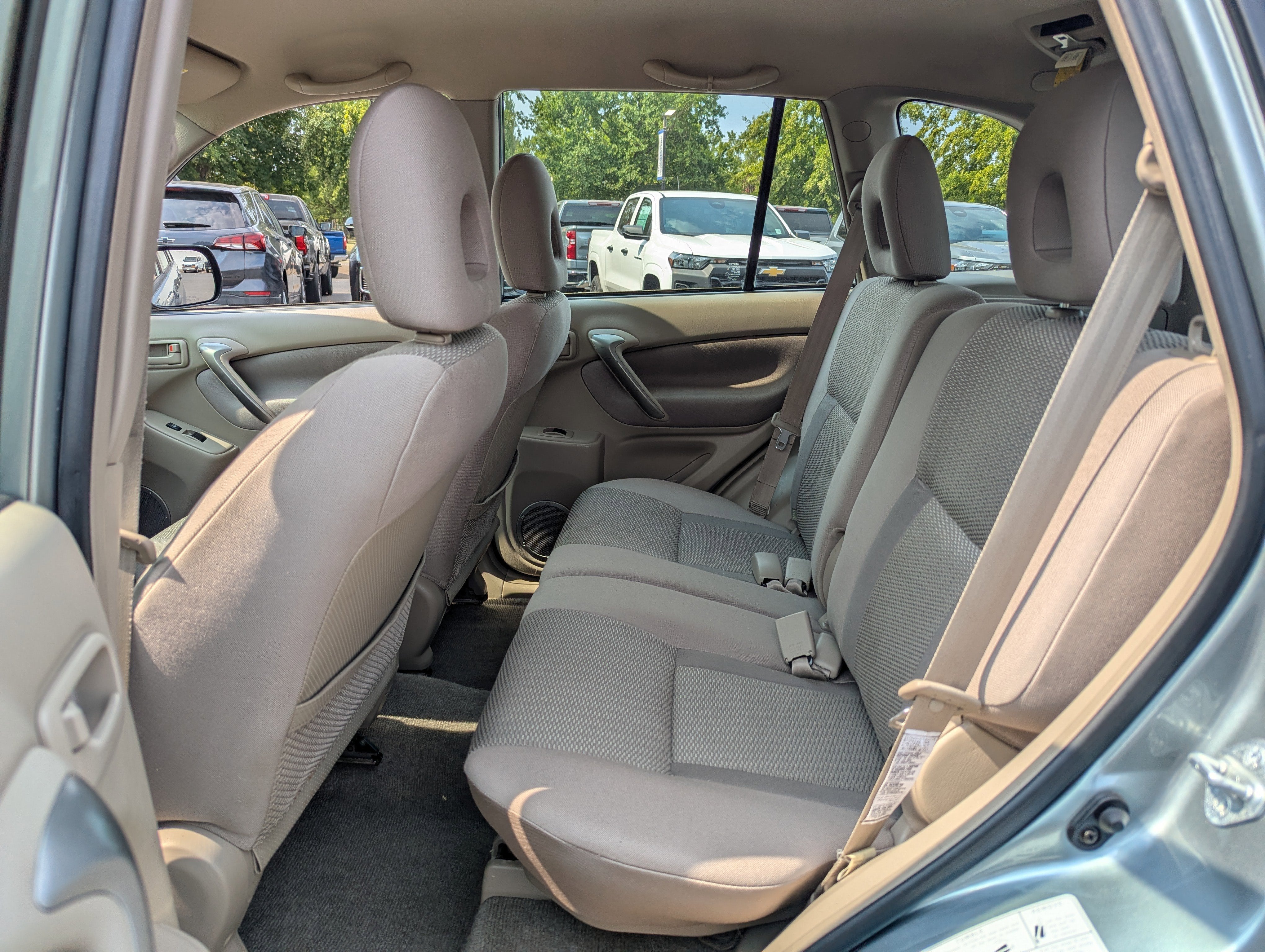 2005 Toyota RAV4 Base