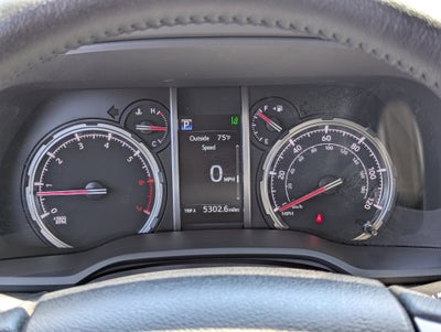 2024 Toyota 4Runner TRD Off Road