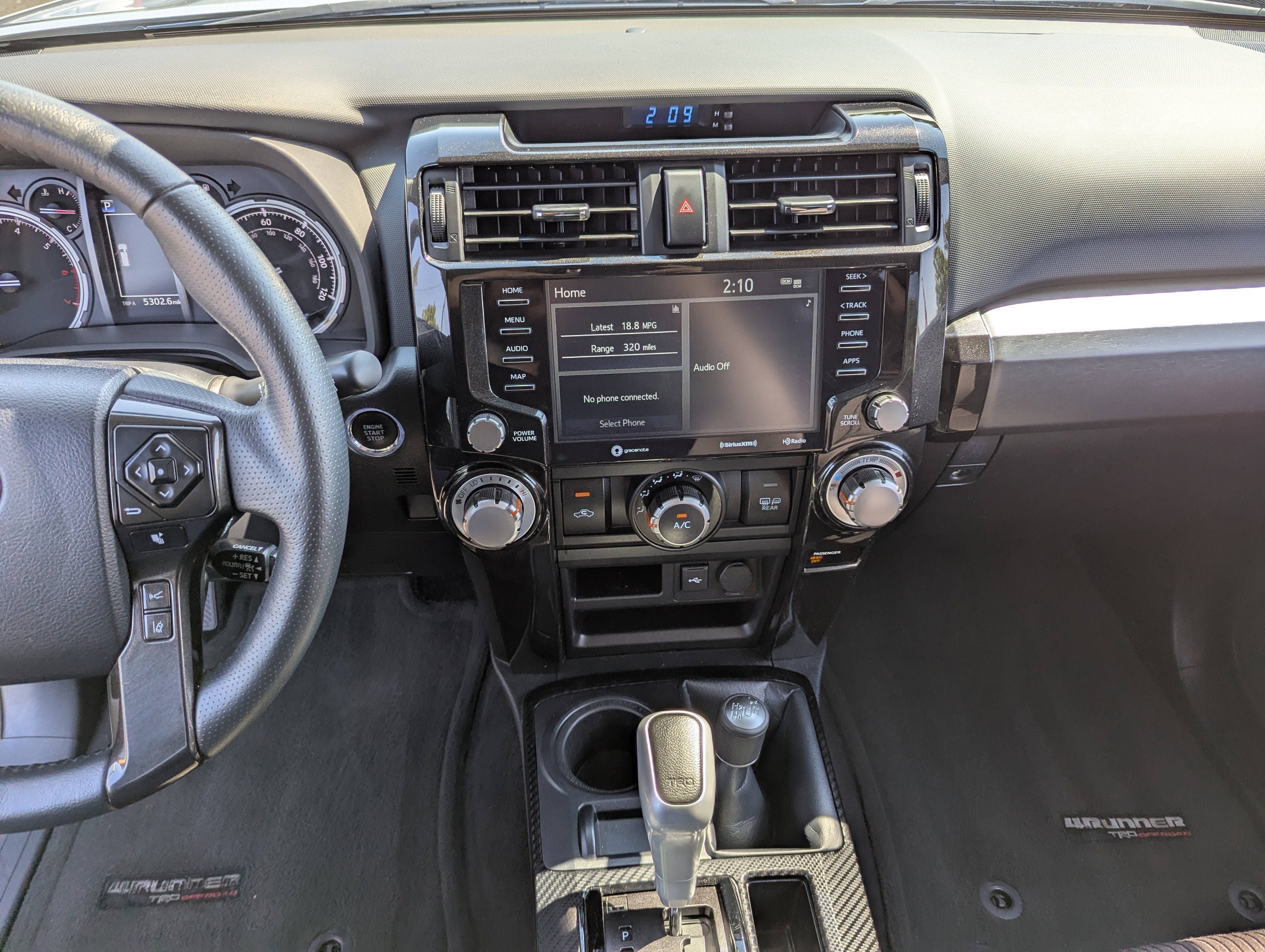 2024 Toyota 4Runner TRD Off Road